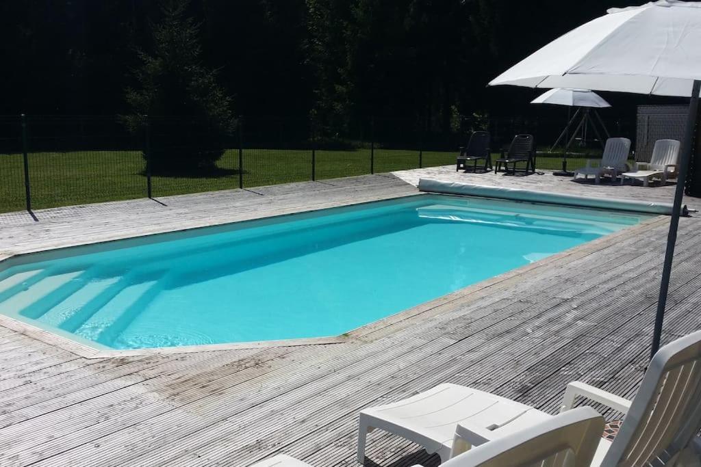 Вілла Gite Jura Mina Chalet Au Milieu De La Nature Ney Екстер'єр фото