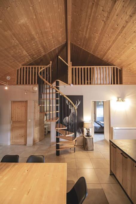 Вілла Gite Jura Mina Chalet Au Milieu De La Nature Ney Екстер'єр фото