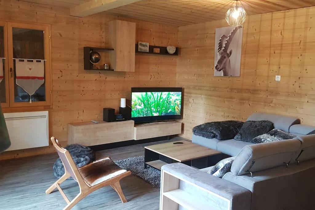 Вілла Gite Jura Mina Chalet Au Milieu De La Nature Ney Екстер'єр фото