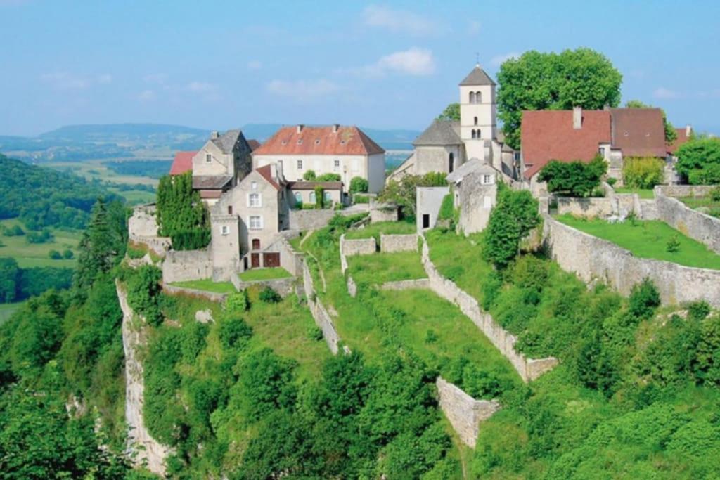 Вілла Gite Jura Mina Chalet Au Milieu De La Nature Ney Екстер'єр фото
